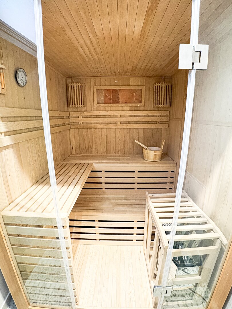 Sauna fińska na parterze kamienicy