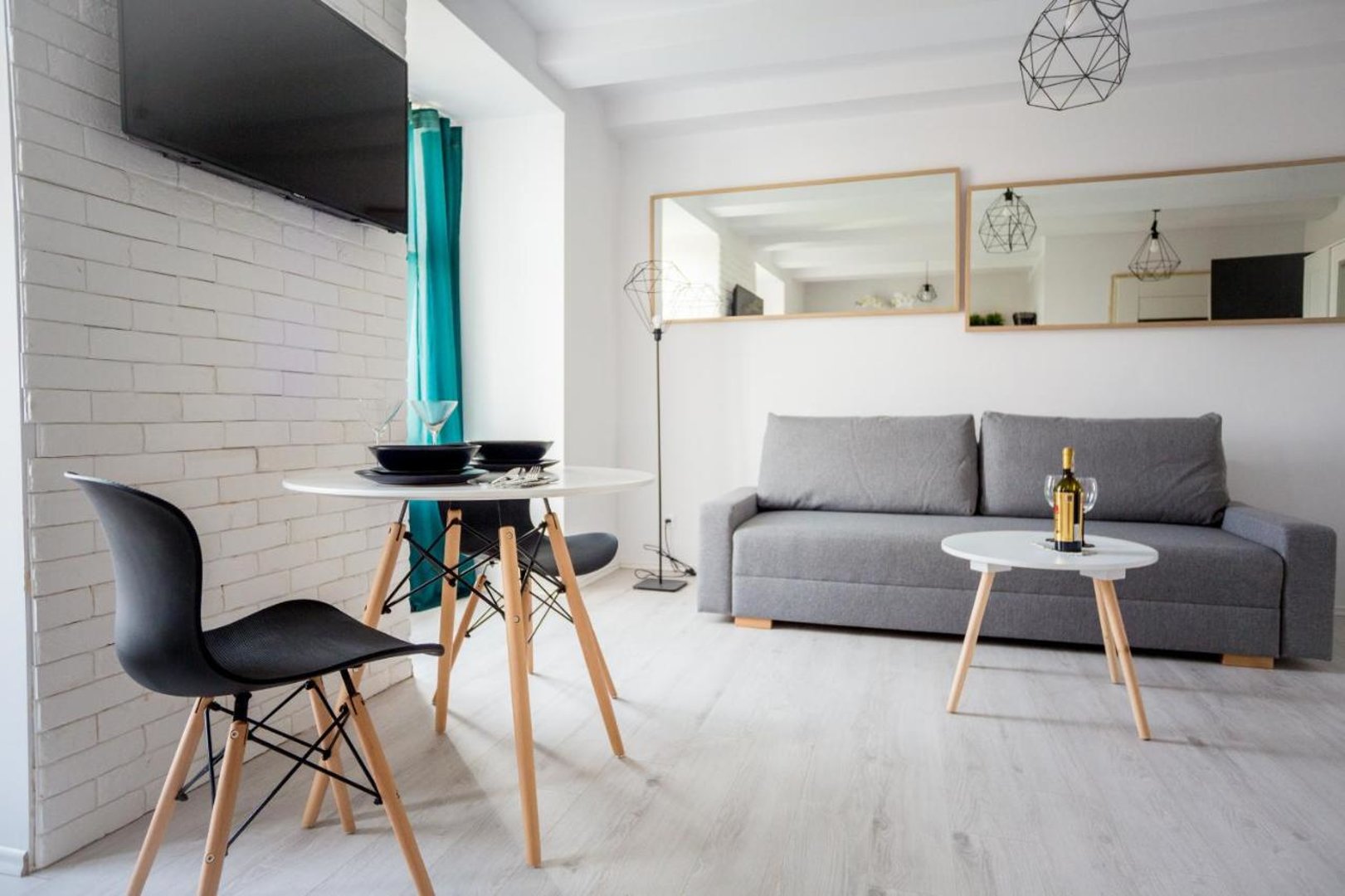  Przytulny apartament bardzo blisko Starego Miasta